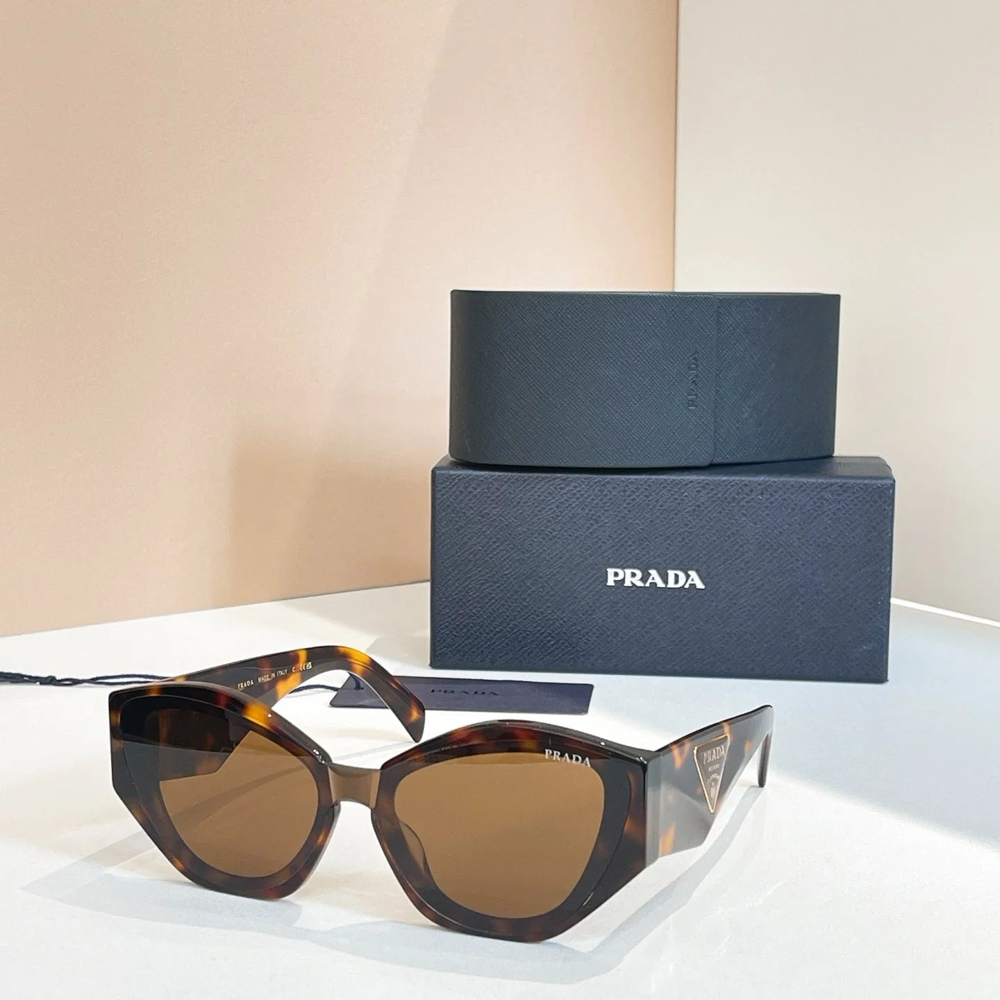 Fashion hot 6 color sunglasses
