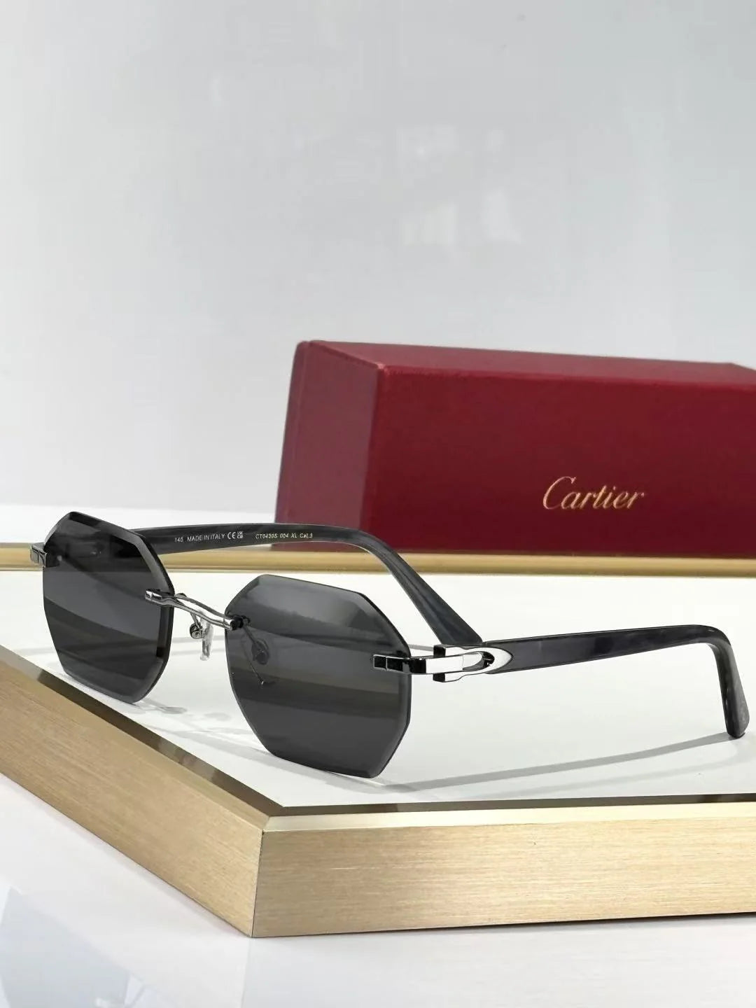 Fashion hot 8 color sunglasses